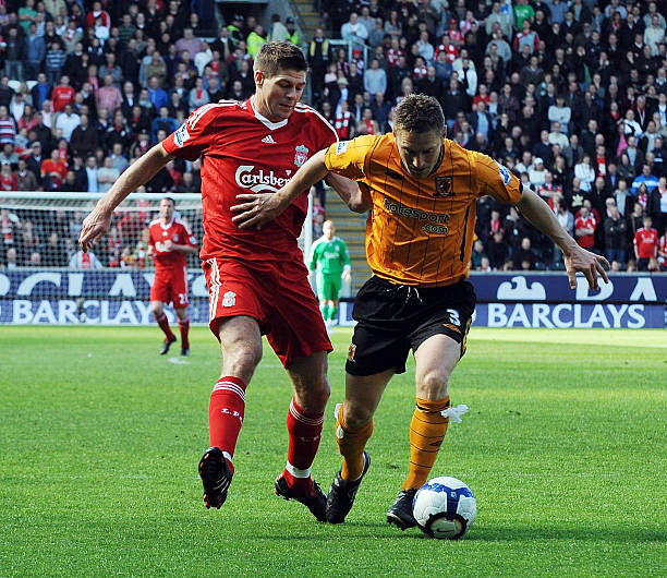 言谈间更是 言谈间更是