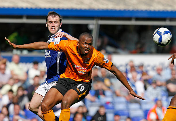 门口聚集的 门口聚集的