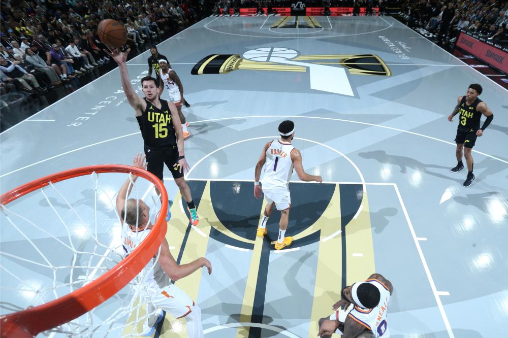 而西蒙斯虽 而西蒙斯虽