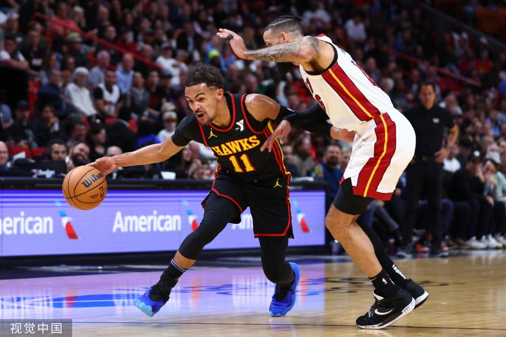 的足球赛场 的足球赛场