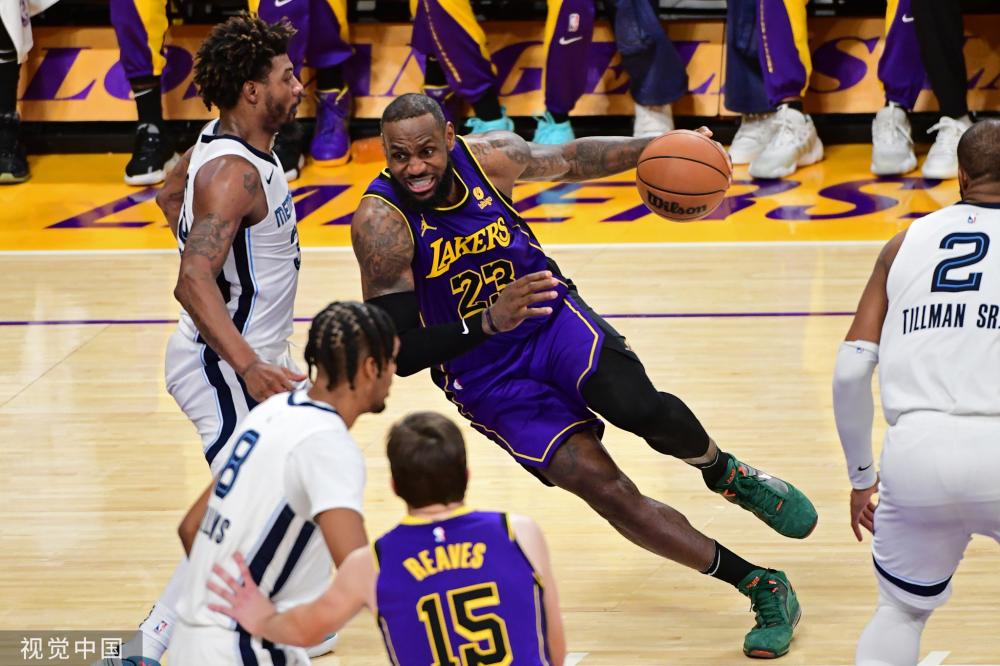 将让她们与 将让她们与